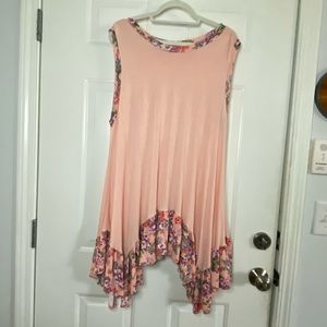 🍑💐NWOT! Light Peach and Floral Dress from Chic Soul💐🍑